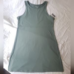 NWT Green sleeveless athleisure dress